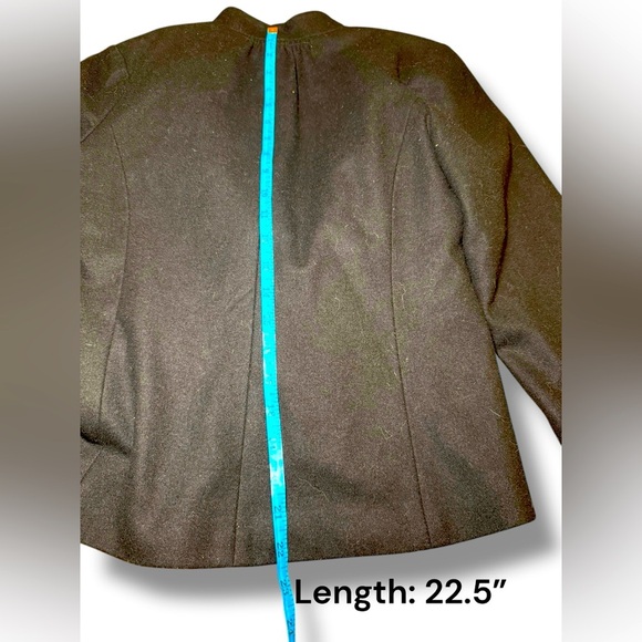 Tabitha  Women's Anthropologie Black Ruffle Short  Jacket Blazer Wool Blend Sz 6 - Picture 7 of 7